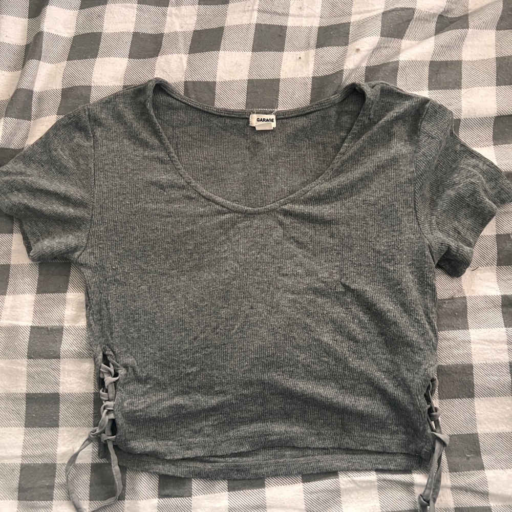 Womens name brand camis and crop shirts size small & medium